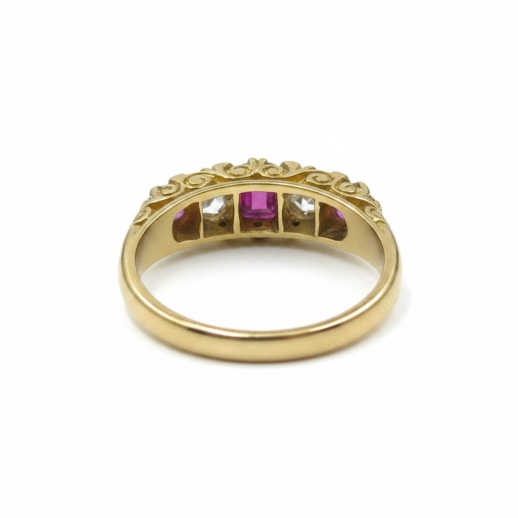 Victorian Ruby and Diamond Five-stone Ring in 18ct Yellow Gold