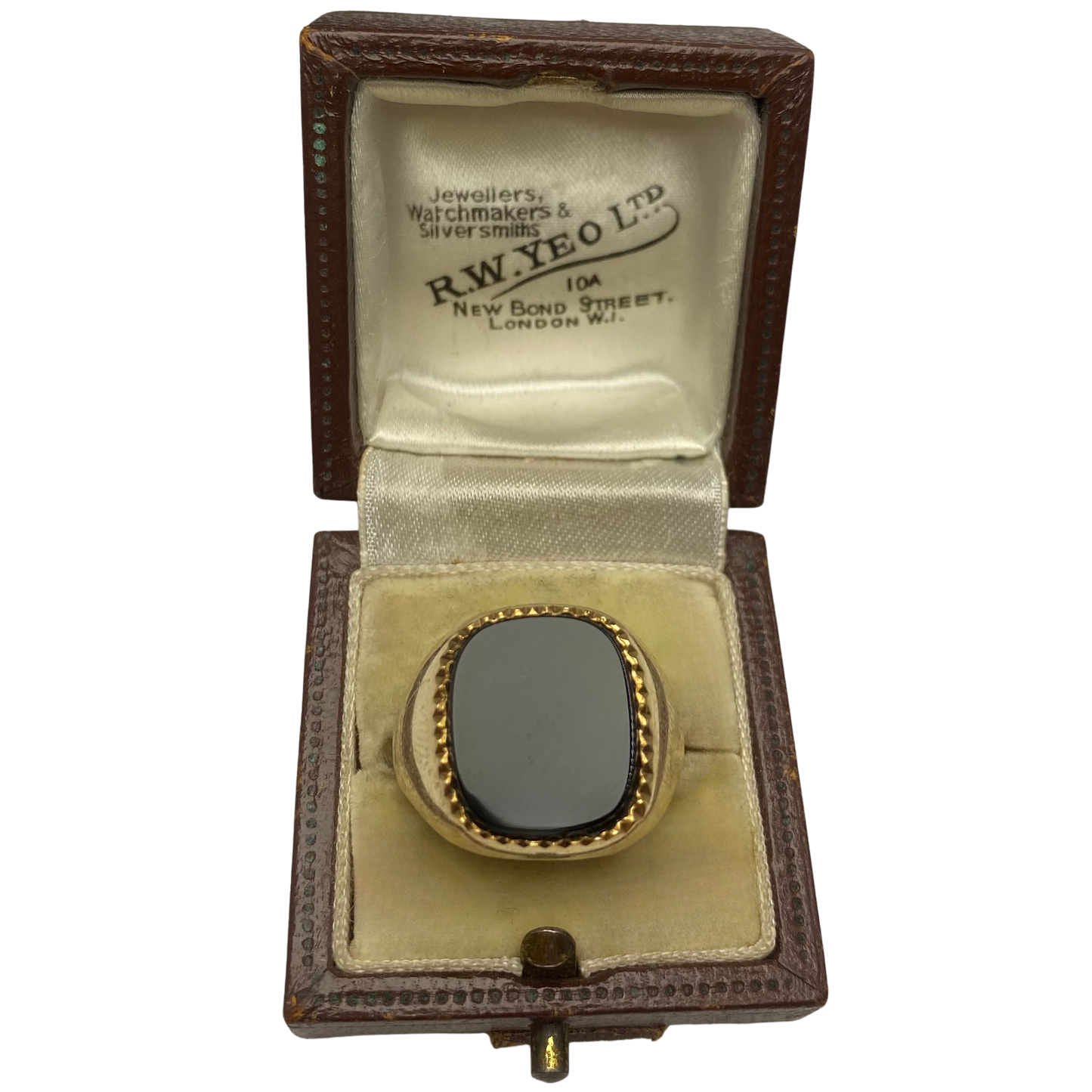 Vintage Onyx Signet Ring in 9ct Yellow Gold 1984