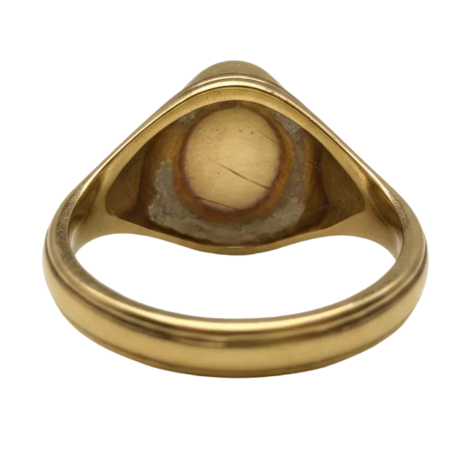 Vintage Garnet Cabochon Oval Signet Ring in 9ct Yellow Gold