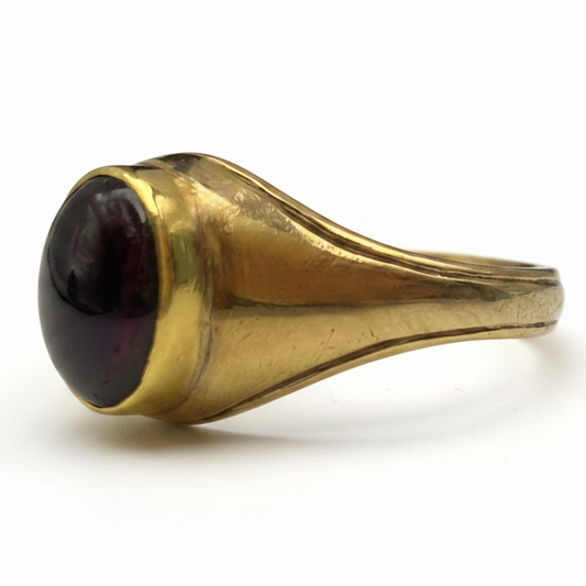 Vintage Garnet Cabochon Oval Signet Ring in 9ct Yellow Gold