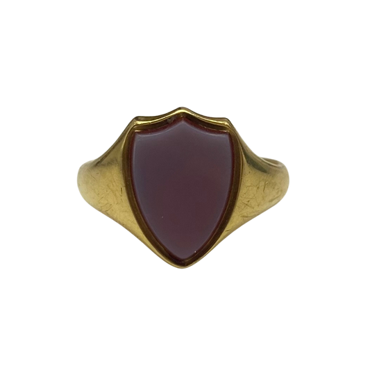 Victorian Shield Chalcedony Signet Ring in 18ct Yellow Gold