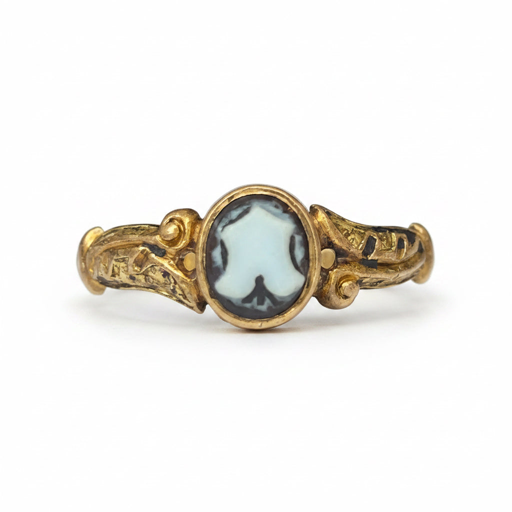 Victorian Sardonics Ring in 18ct Gold