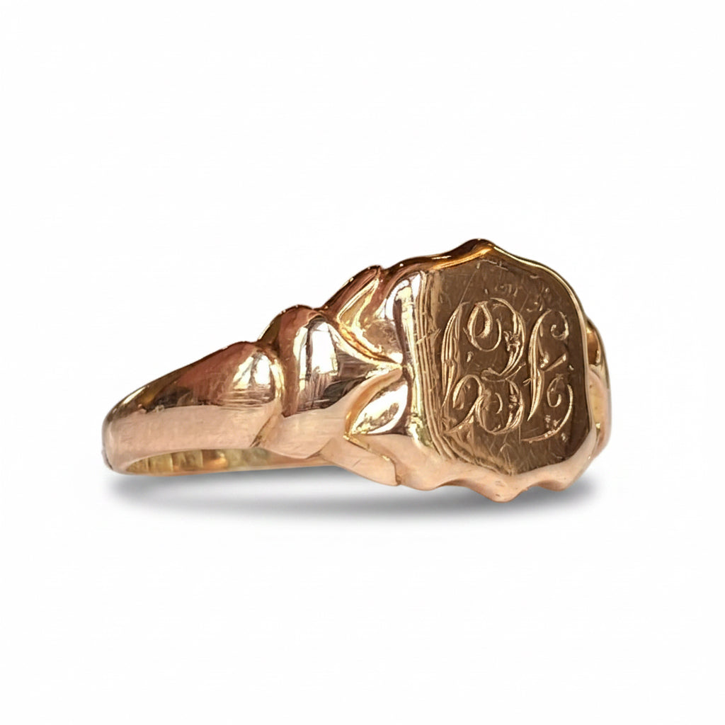 Edwardian Signet Ring in 9ct Gold