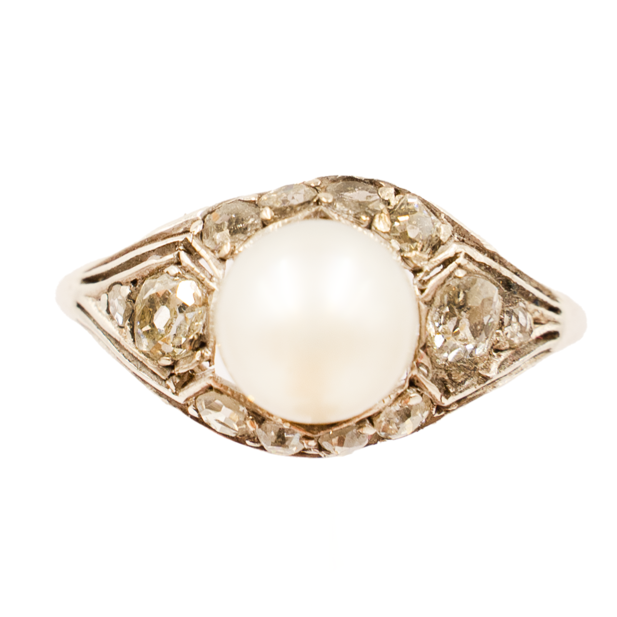 Art Deco Diamond and Pearl Ring in 18ct White Gold