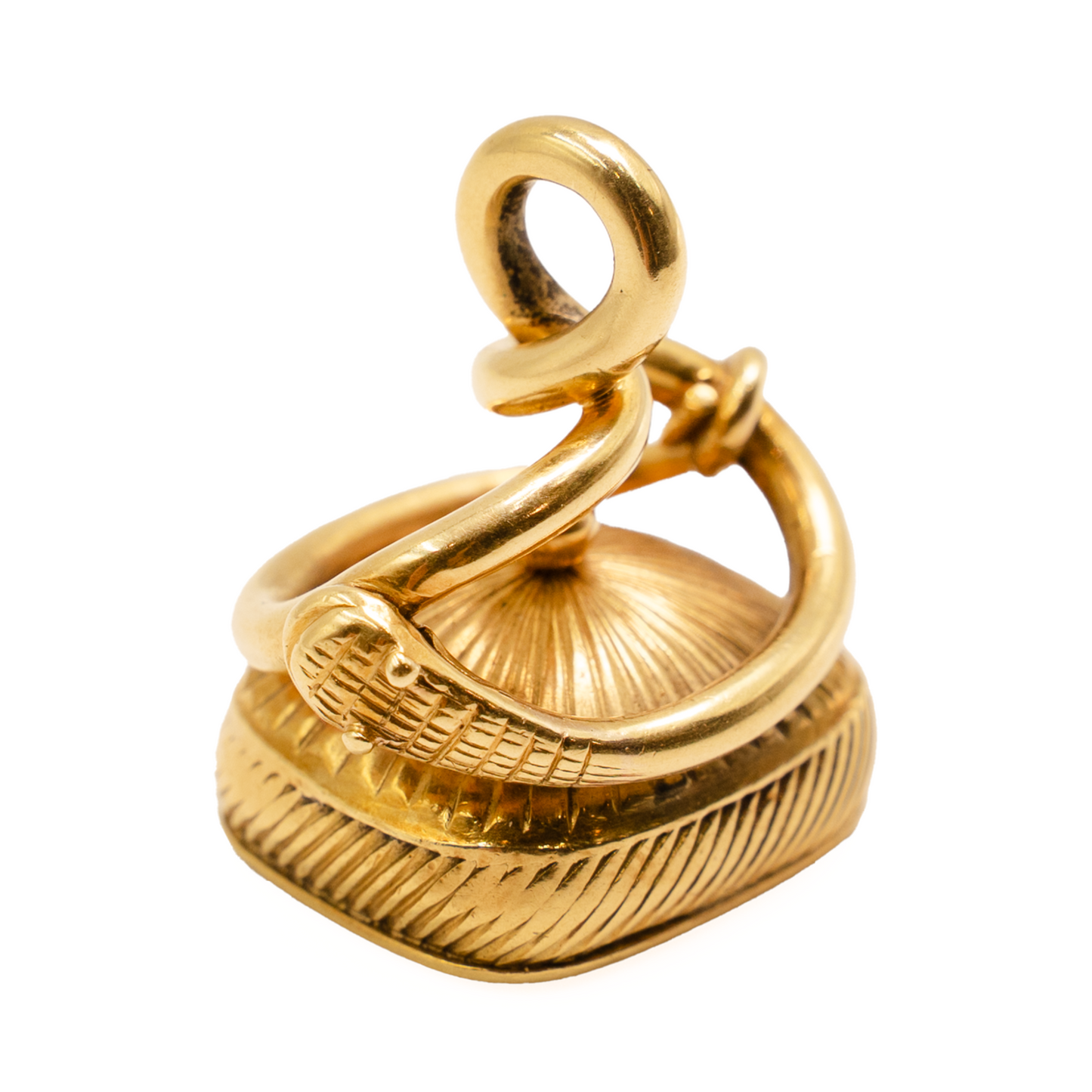 Victorian Carnelian Heraldic Seal Pendant in 18ct Yellow Gold