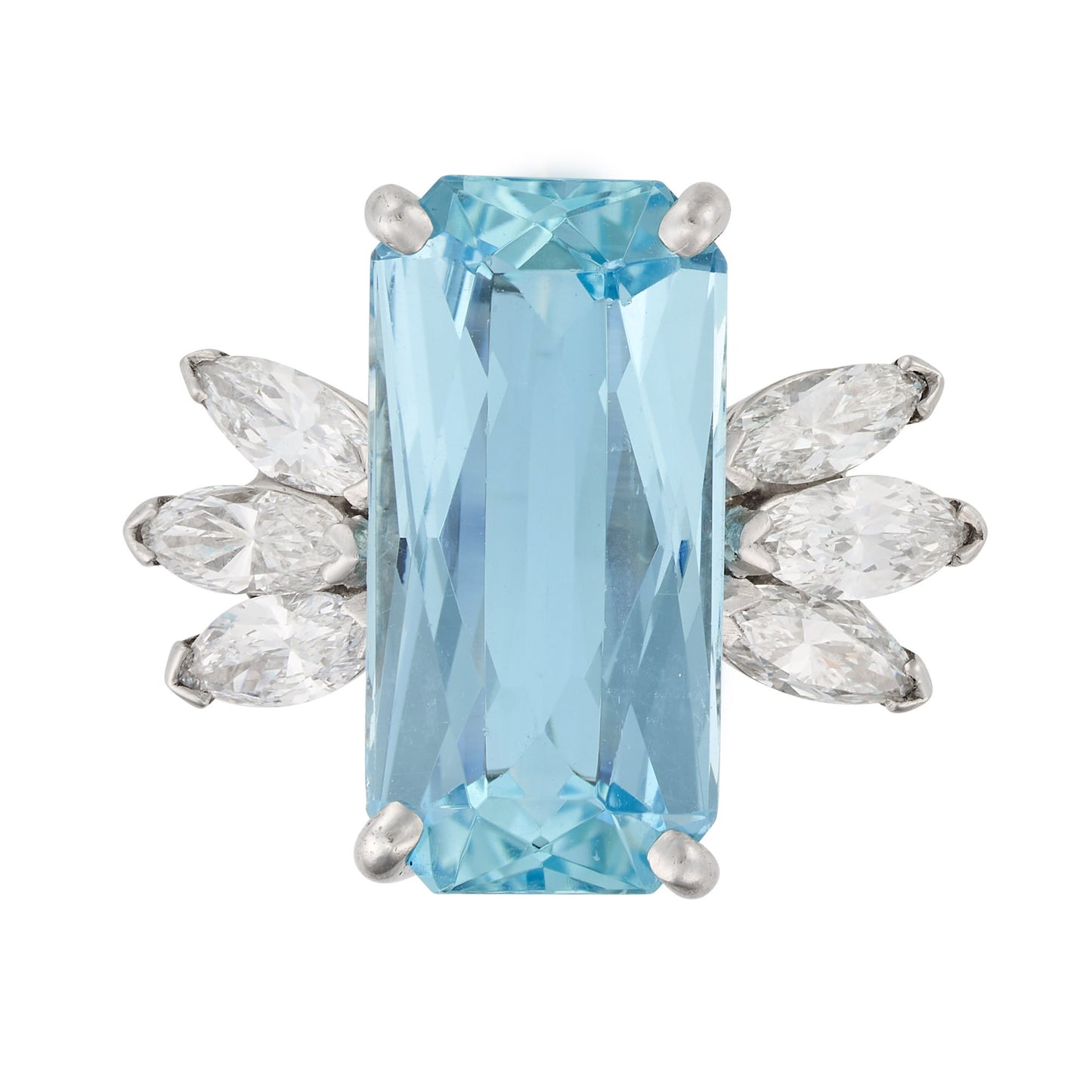 Vintage Aquamarine and Diamond Ring set in Platinum