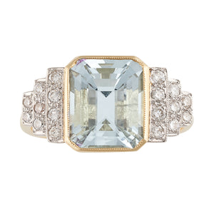*NEW* Vintage Aquamarine and Diamond Ring, 18ct. Yellow Gold